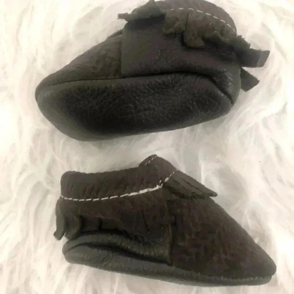 Freshl Picked Infant Brown shoes 0-6 Months Size 1-2 - Picture 2 of 5